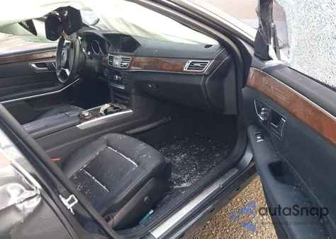 2014 Mercedes-Benz E 350 z USA, uszkodzony, nr VIN WDDHF5KB7EB054765